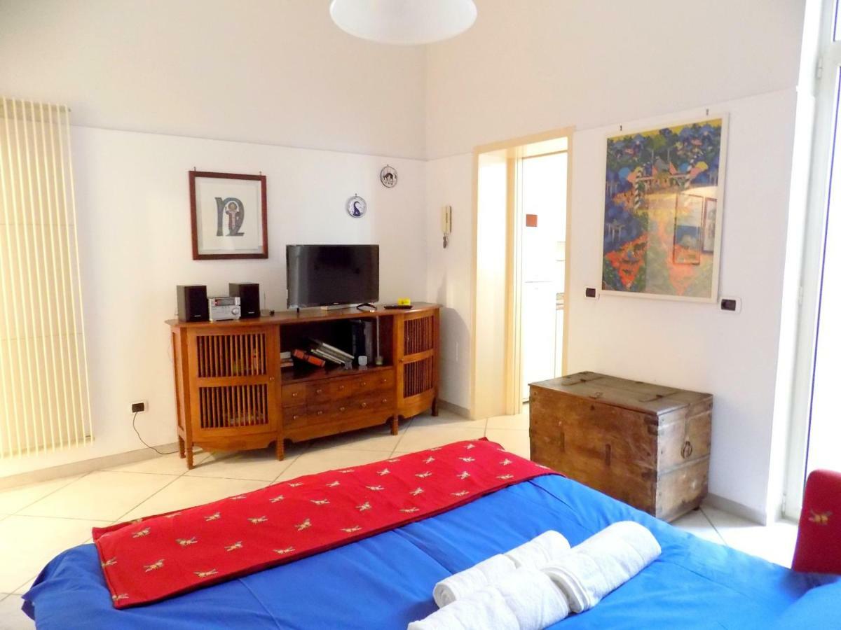 Wonderful Apartment - 5 Minutes Walking From The Beach Μπάρι Εξωτερικό φωτογραφία