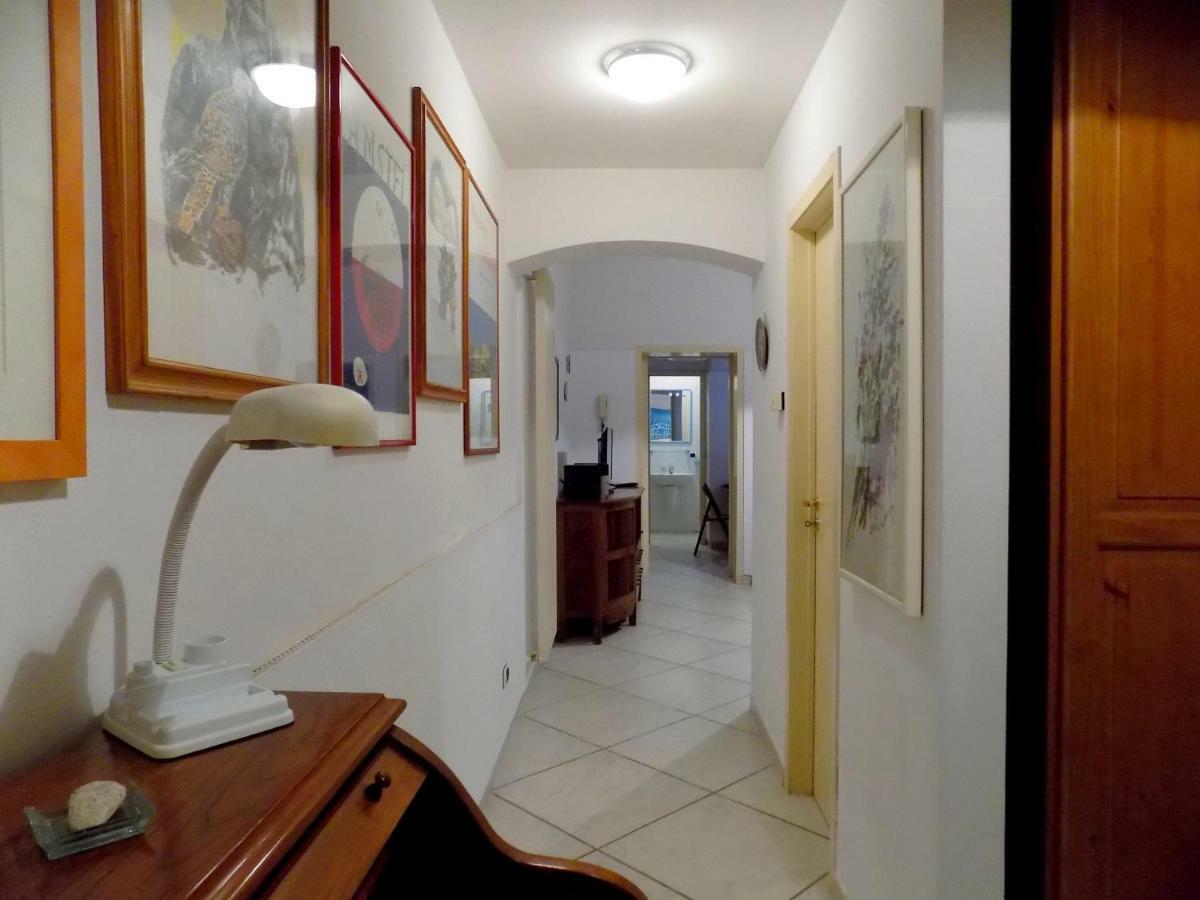 Wonderful Apartment - 5 Minutes Walking From The Beach Μπάρι Εξωτερικό φωτογραφία